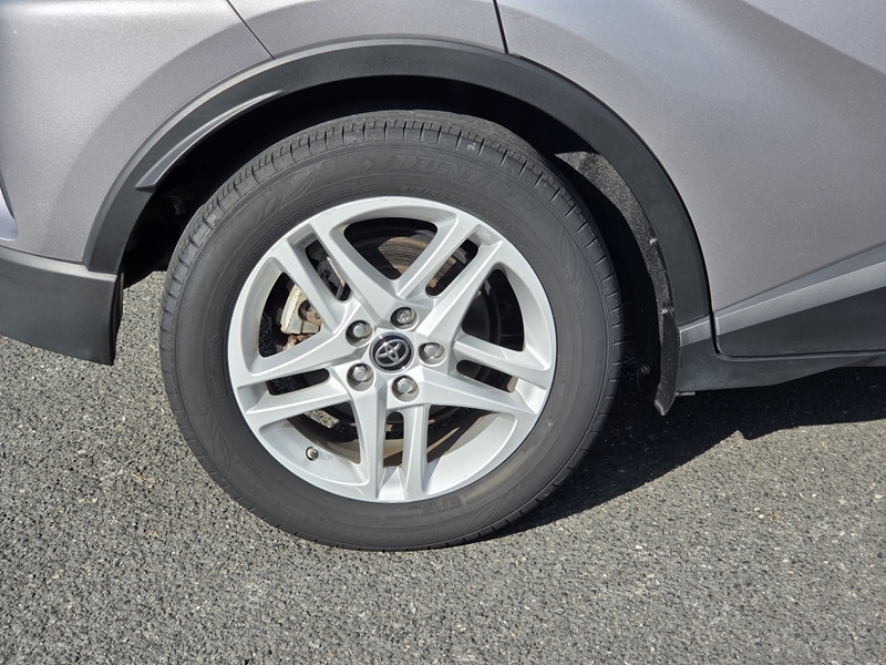 17 img-vehicule.jpgToyota
                            img-vehicule.jpgC-HR