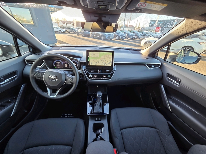 Toyota
                    Corolla Cross