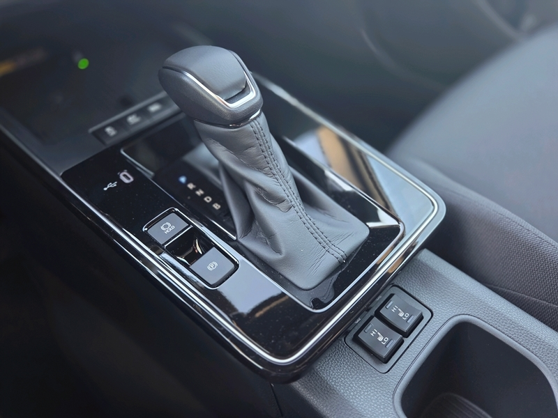 Photo 12 - Toyota Corolla Cross