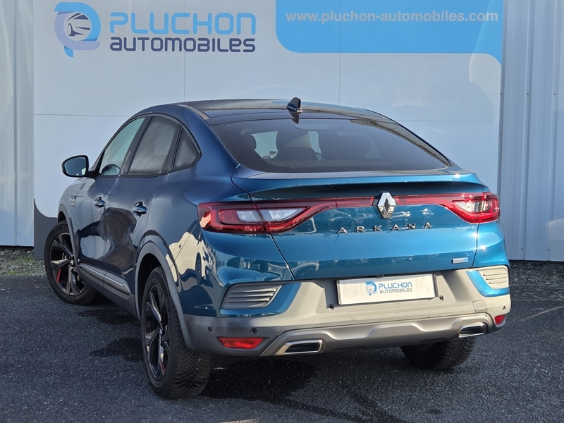 2 img-vehicule.jpgRenault
                            img-vehicule.jpgArkana