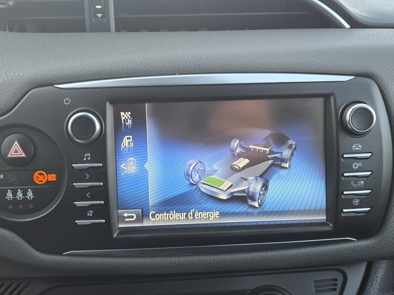 5 img-vehicule.jpgToyota
                            img-vehicule.jpgYaris