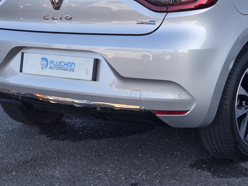 18 img-vehicule.jpgRenault
                            img-vehicule.jpgClio V