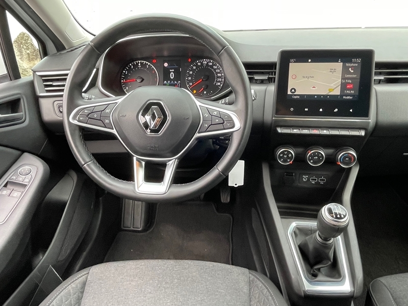 Renault
                            Clio V