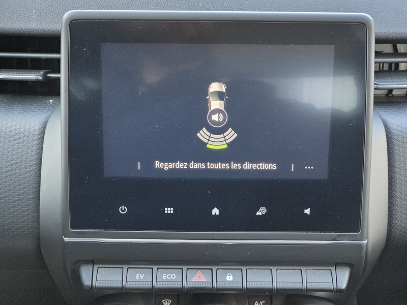 11 img-vehicule.jpgRenault
                            img-vehicule.jpgClio V