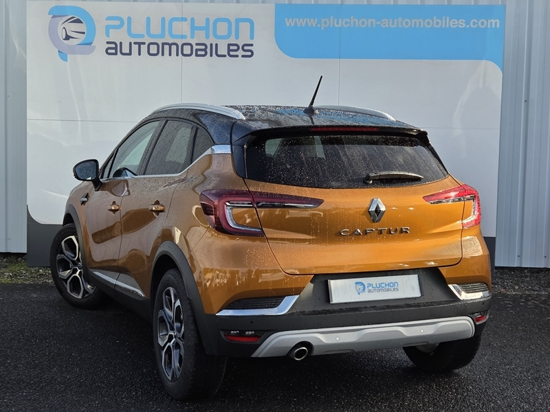 Renault
                Captur II
