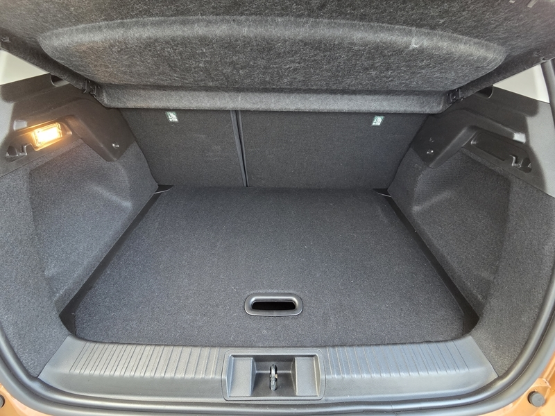 16 img-vehicule.jpgRenault
                            img-vehicule.jpgCaptur II