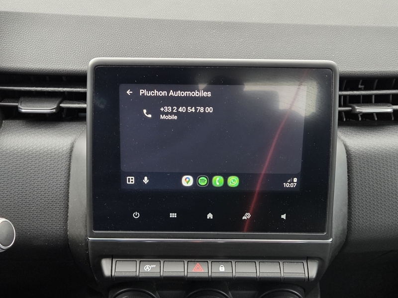 10 img-vehicule.jpgRenault
                            img-vehicule.jpgClio V