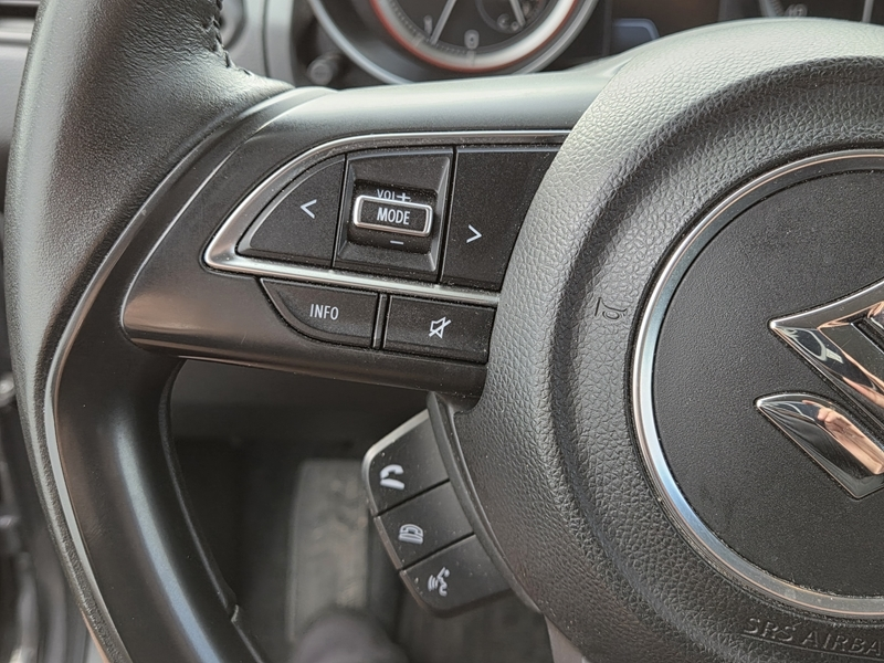 7 img-vehicule.jpgSuzuki
                            img-vehicule.jpgSWift