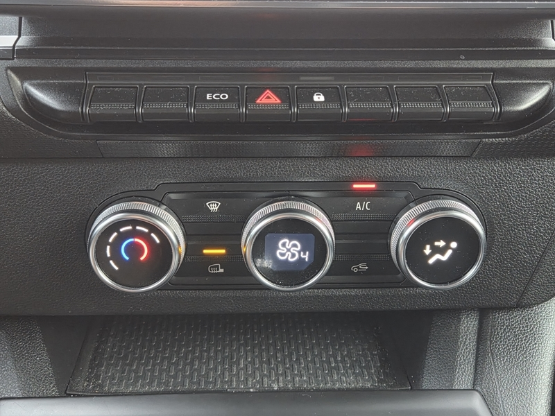 5 img-vehicule.jpgRenault
                            img-vehicule.jpgKangoo Van