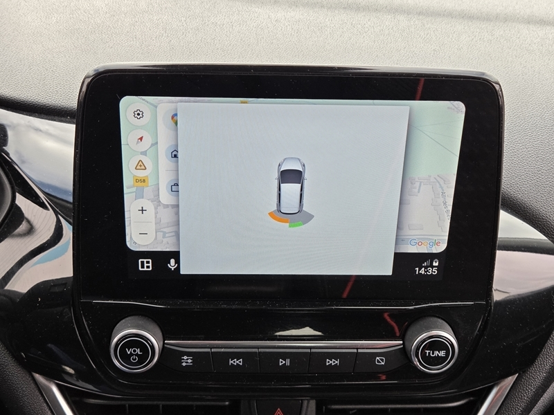 8 img-vehicule.jpgFord
                            img-vehicule.jpgFiesta