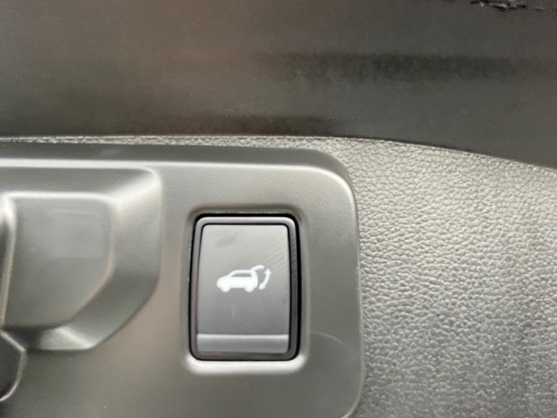 4 img-vehicule.jpgRenault
                            img-vehicule.jpgAustral