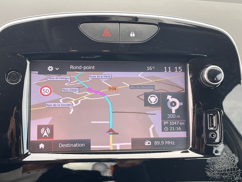 12 img-vehicule.jpgRenault
                            img-vehicule.jpgClio IV