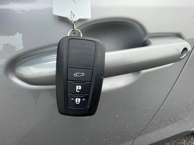 18 img-vehicule.jpgToyota
                            img-vehicule.jpgRAV4