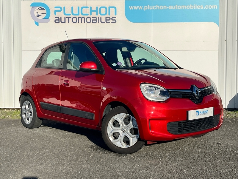 Renault
                        Twingo III