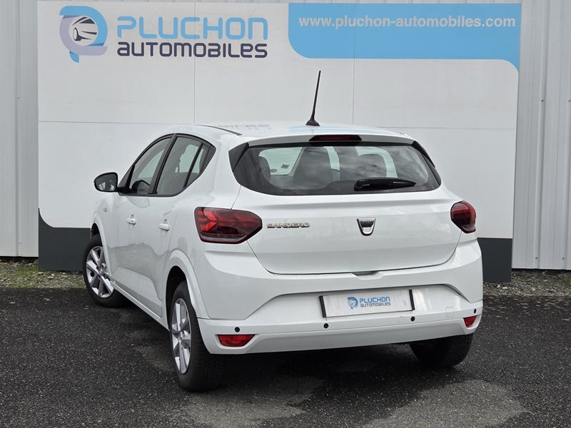 2 img-vehicule.jpgDacia
                            img-vehicule.jpgSandero