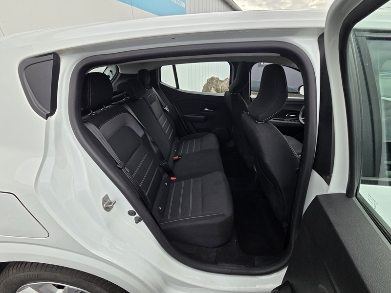 6 img-vehicule.jpgDacia
                            img-vehicule.jpgSandero