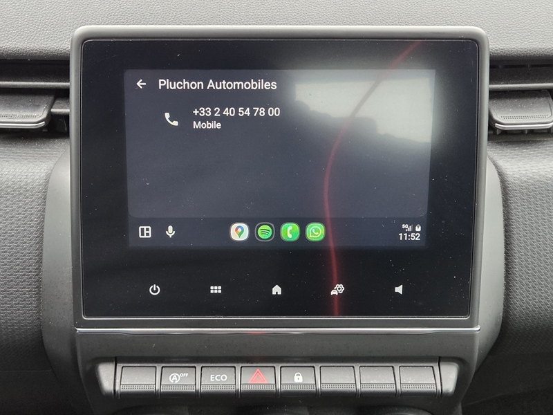 9 img-vehicule.jpgRenault
                            img-vehicule.jpgClio V