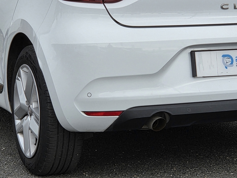 17 img-vehicule.jpgRenault
                            img-vehicule.jpgClio V