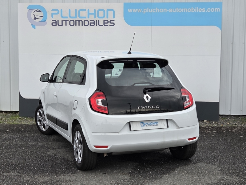 2 img-vehicule.jpgRenault
                            img-vehicule.jpgTwingo III
