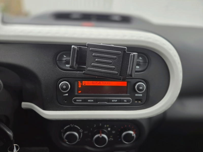 10 img-vehicule.jpgRenault
                            img-vehicule.jpgTwingo III