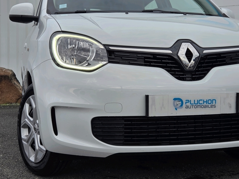 14 img-vehicule.jpgRenault
                            img-vehicule.jpgTwingo III
