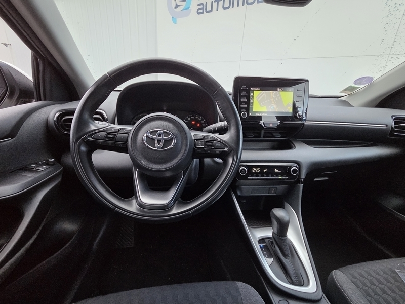 5 img-vehicule.jpgToyota
                            img-vehicule.jpgYaris