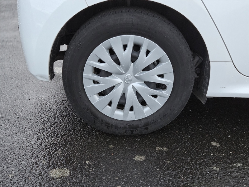 19 img-vehicule.jpgToyota
                            img-vehicule.jpgYaris