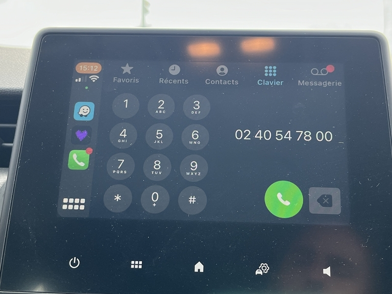 12 img-vehicule.jpgRenault
                            img-vehicule.jpgClio V