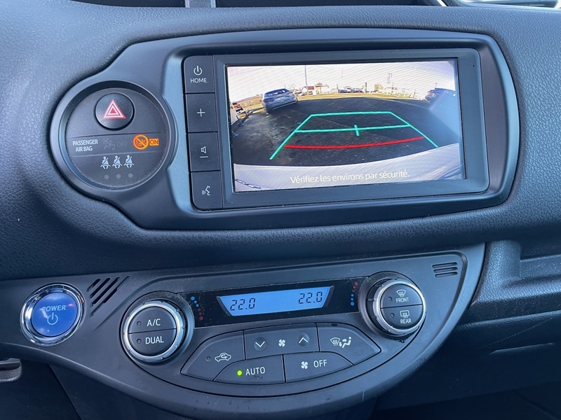 7 img-vehicule.jpgToyota
                            img-vehicule.jpgYaris