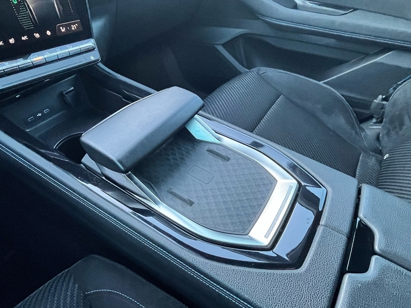 14 img-vehicule.jpgRenault
                            img-vehicule.jpgAustral