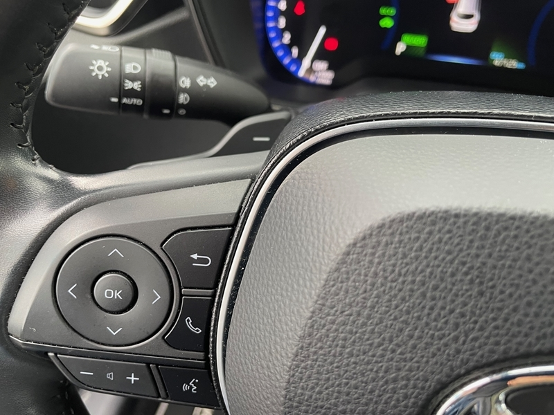 10 img-vehicule.jpgToyota
                            img-vehicule.jpgCorolla Touring Spt