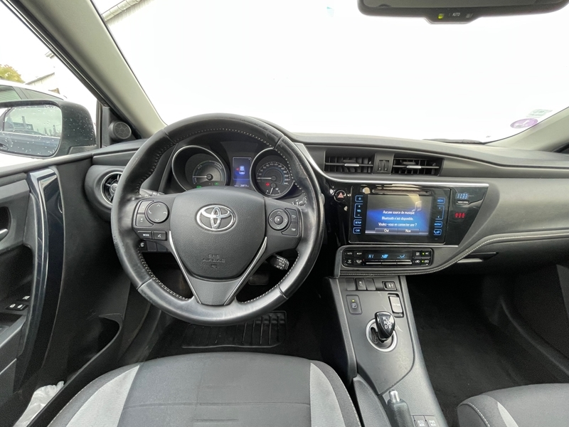 1 img-vehicule.jpgToyota
                            img-vehicule.jpgAuris