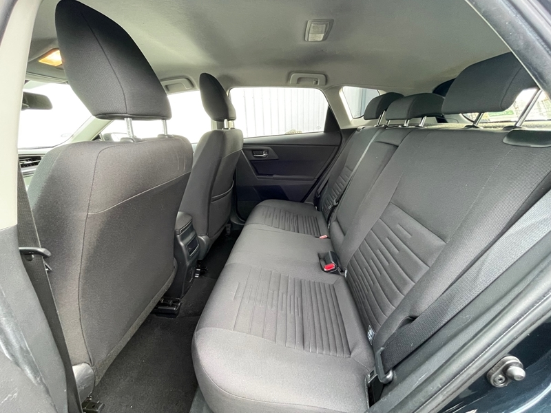 5 img-vehicule.jpgToyota
                            img-vehicule.jpgAuris