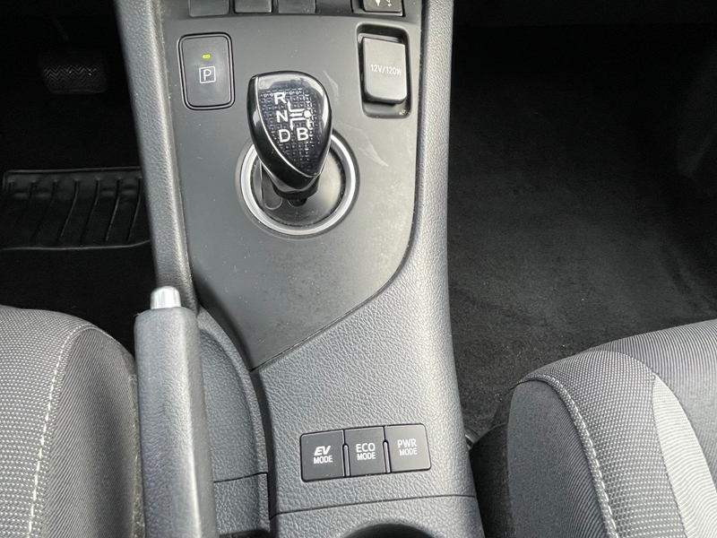 8 img-vehicule.jpgToyota
                            img-vehicule.jpgAuris