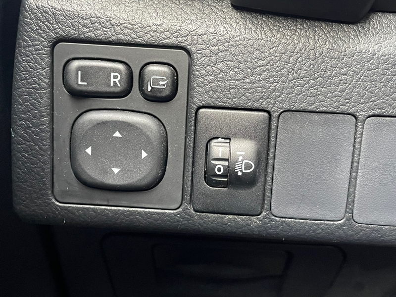 9 img-vehicule.jpgToyota
                            img-vehicule.jpgAuris