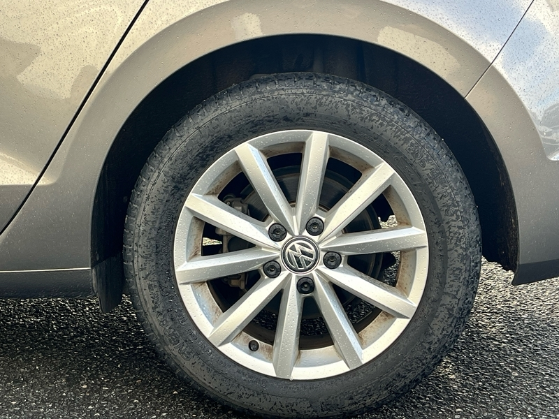 19 img-vehicule.jpgVolkswagen
                            img-vehicule.jpgGolf Sportsvan