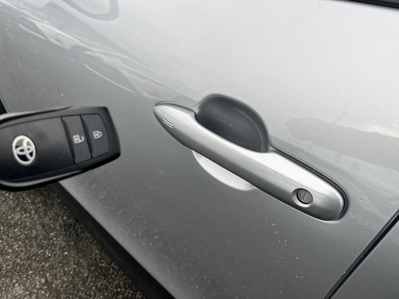 18 img-vehicule.jpgToyota
                            img-vehicule.jpgYaris Cross