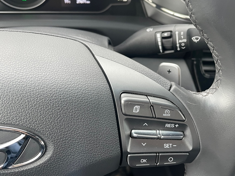 8 img-vehicule.jpgHyundai
                            img-vehicule.jpgIoniq