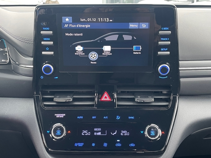 11 img-vehicule.jpgHyundai
                            img-vehicule.jpgIoniq