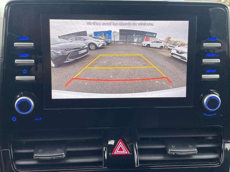 12 img-vehicule.jpgHyundai
                            img-vehicule.jpgIoniq