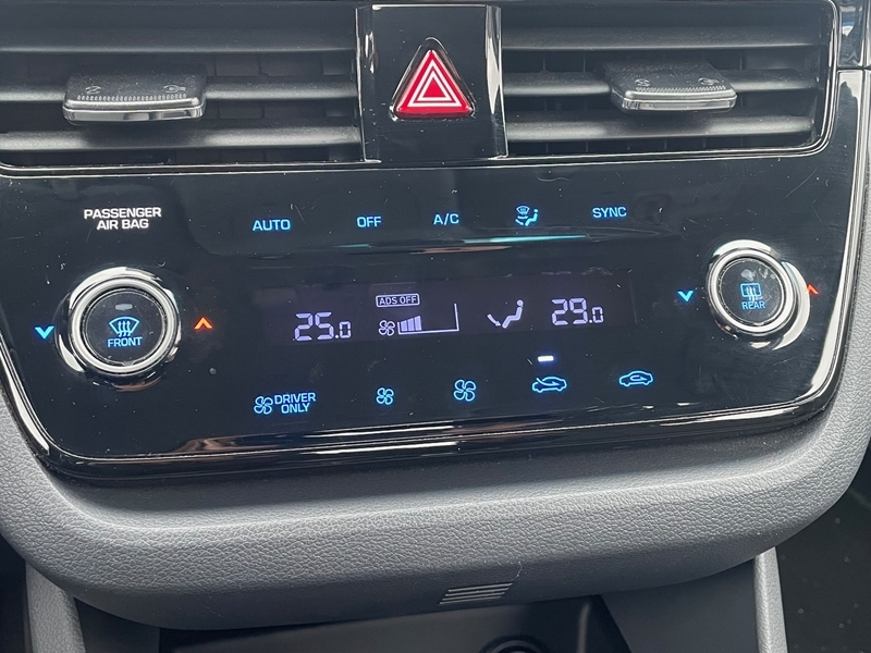 17 img-vehicule.jpgHyundai
                            img-vehicule.jpgIoniq