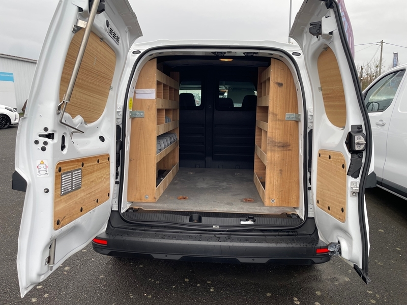 3 img-vehicule.jpgRenault
                            img-vehicule.jpgKangoo Van