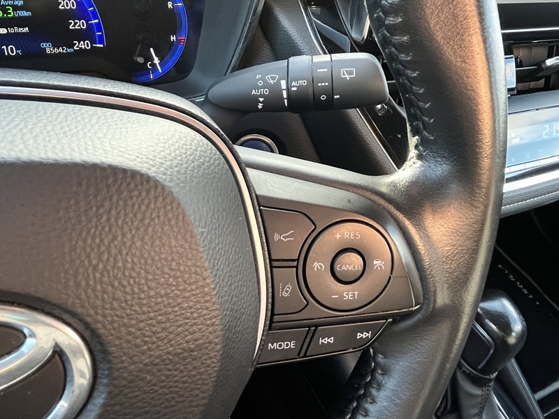 15 img-vehicule.jpgToyota
                            img-vehicule.jpgCorolla Touring Spt