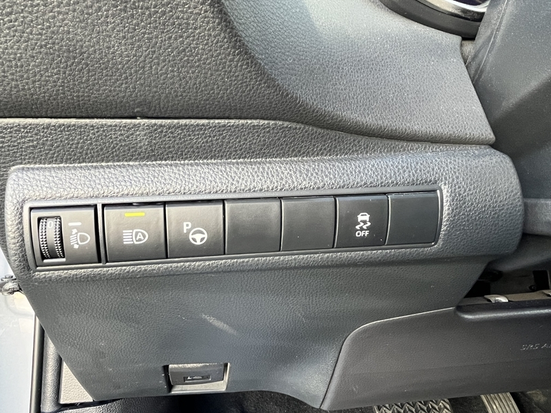 16 img-vehicule.jpgToyota
                            img-vehicule.jpgCorolla Touring Spt