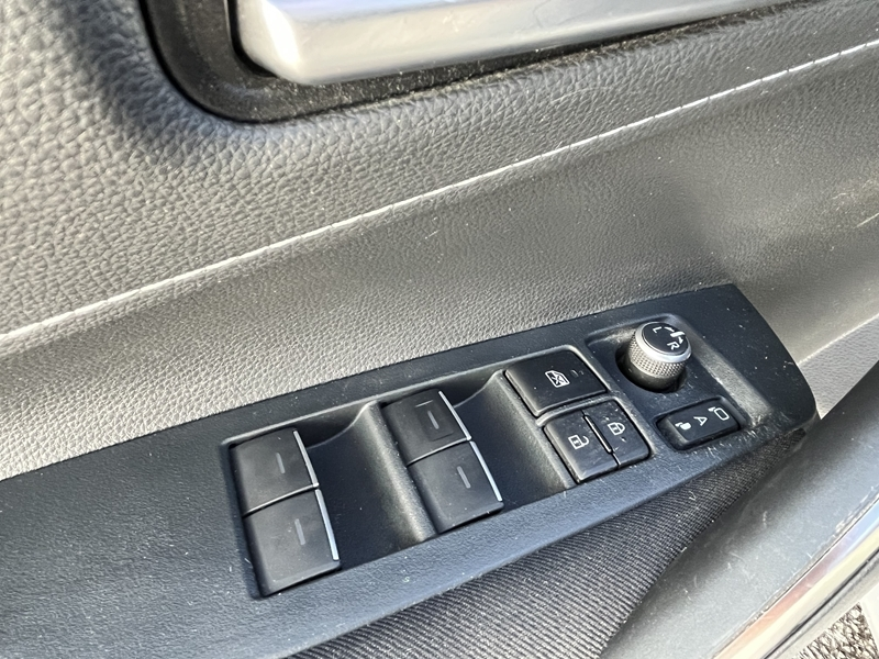 19 img-vehicule.jpgToyota
                            img-vehicule.jpgCorolla Touring Spt