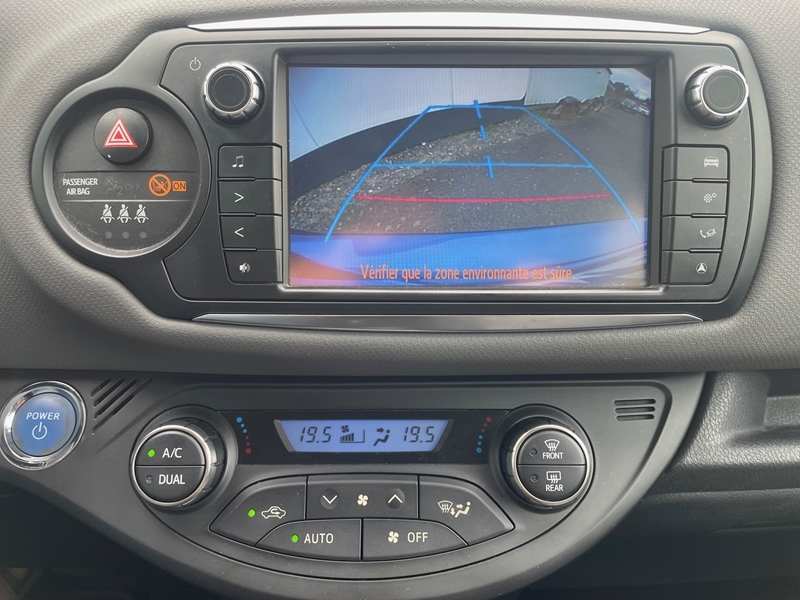 13 img-vehicule.jpgToyota
                            img-vehicule.jpgYaris