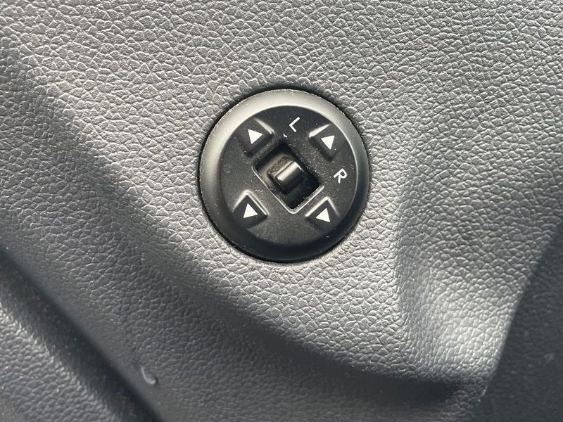 8 img-vehicule.jpgKia
                            img-vehicule.jpgRio