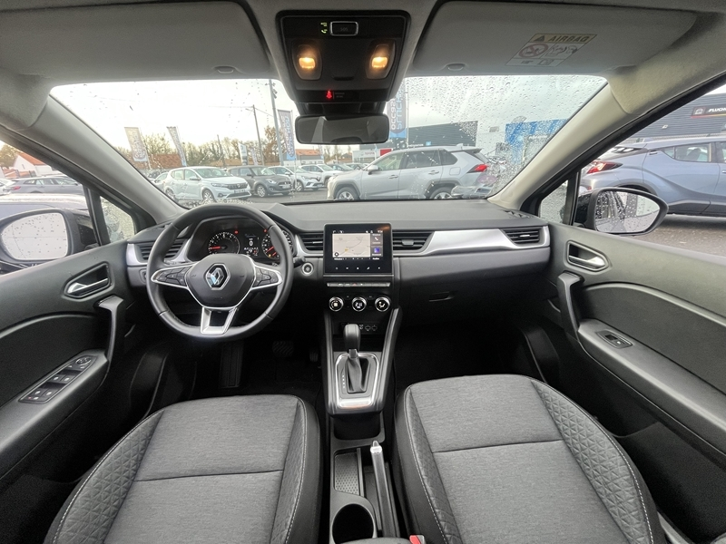 1 img-vehicule.jpgRenault
                            img-vehicule.jpgCaptur II