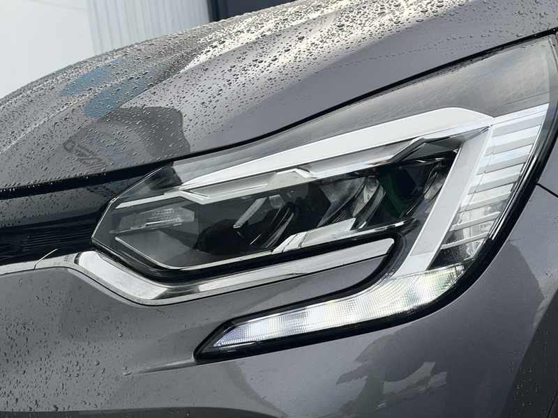 7 img-vehicule.jpgRenault
                            img-vehicule.jpgCaptur II