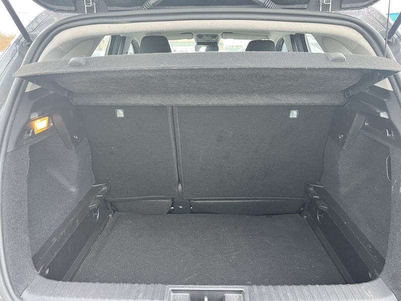 11 img-vehicule.jpgRenault
                            img-vehicule.jpgCaptur II